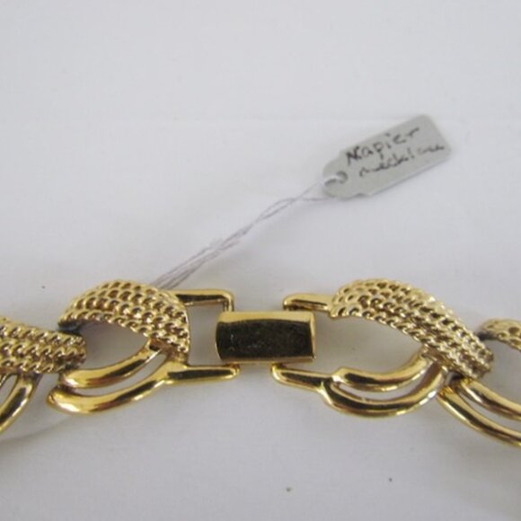 Vintage Chunky Napier Necklace Link Gold Tone Signed - Picture 6 of 9